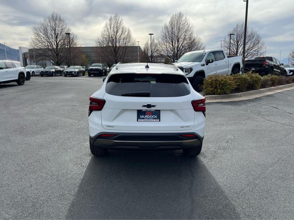 new 2026 Chevrolet Trax car, priced at $28,385