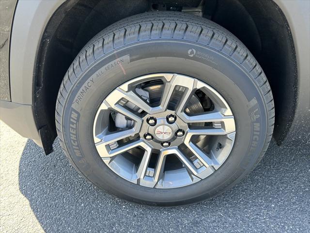 new 2025 GMC Terrain car, priced at $33,890
