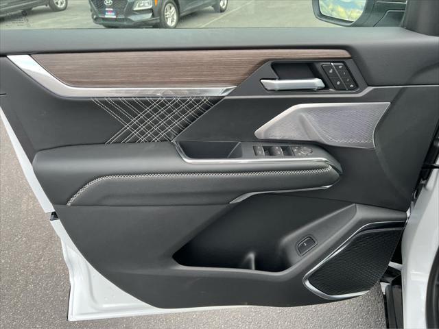 new 2025 GMC Acadia car, priced at $64,215
