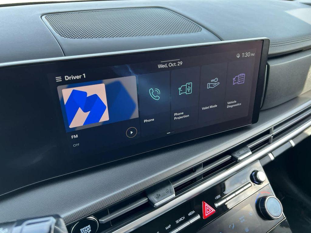 used 2024 Hyundai Santa Fe car, priced at $27,990