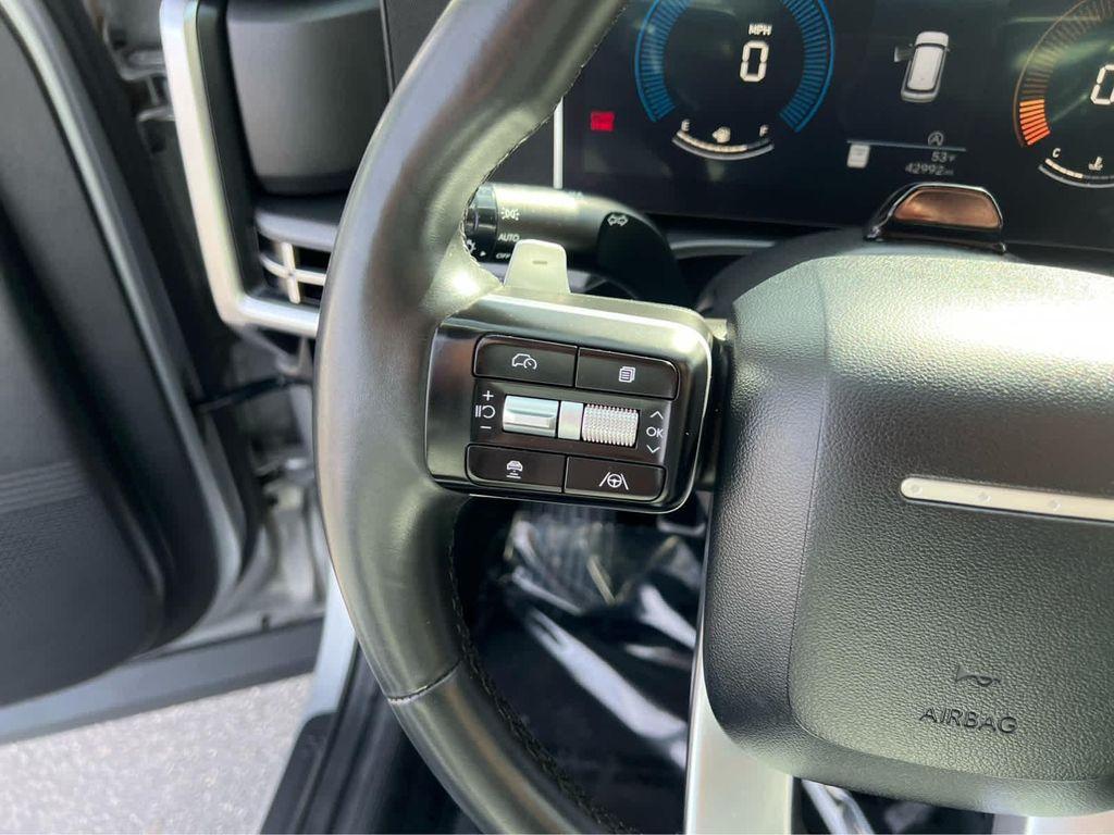 used 2024 Hyundai Santa Fe car, priced at $27,990