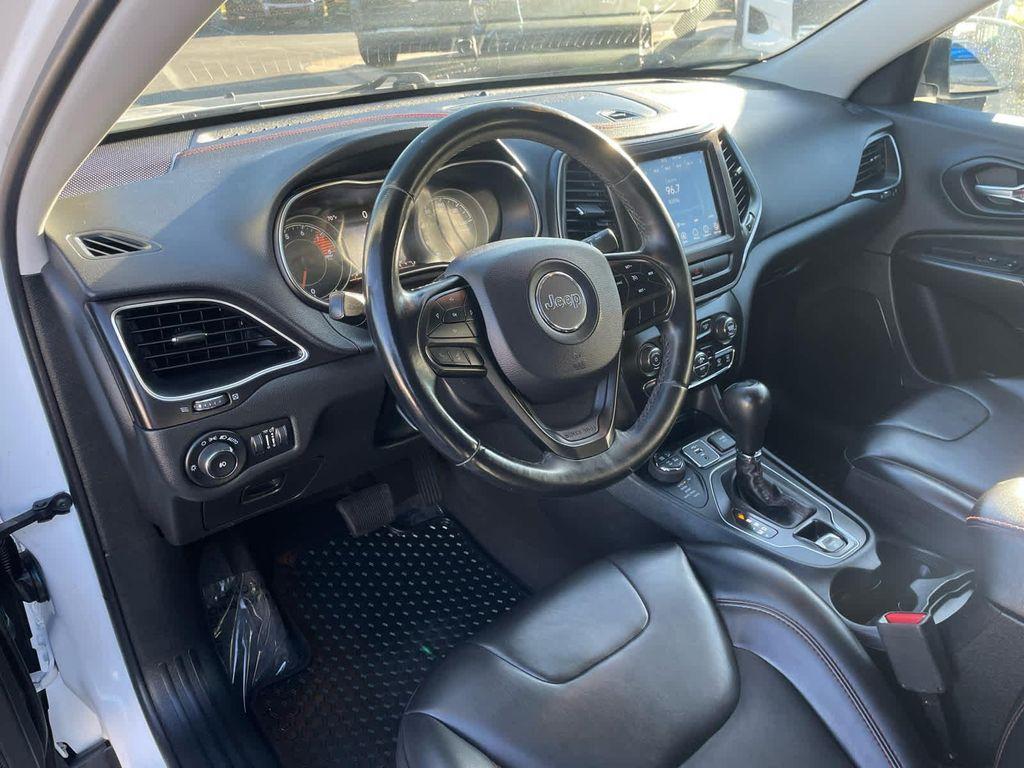 used 2019 Jeep Cherokee car, priced at $17,995