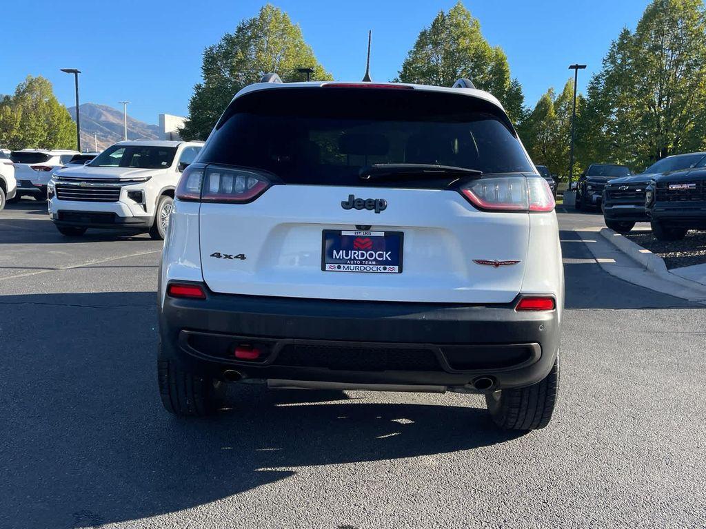 used 2019 Jeep Cherokee car, priced at $17,995