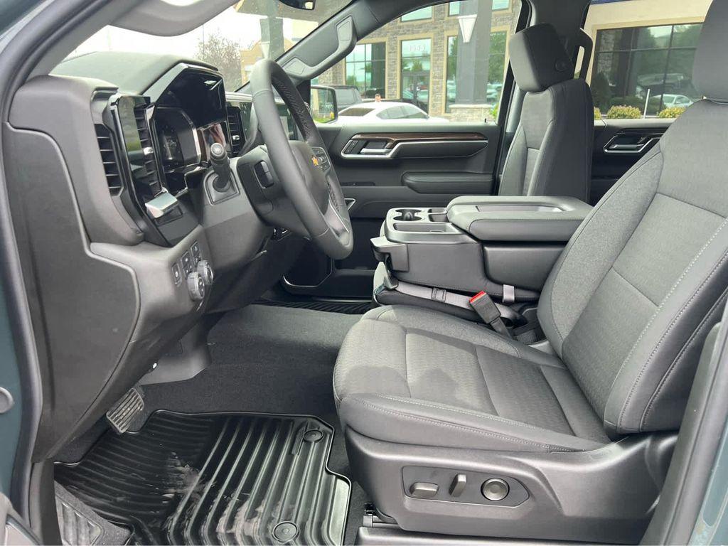 new 2026 Chevrolet Silverado 1500 car, priced at $47,440
