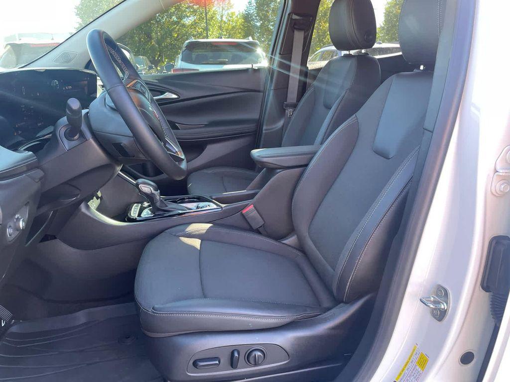 used 2024 Buick Encore GX car, priced at $20,995