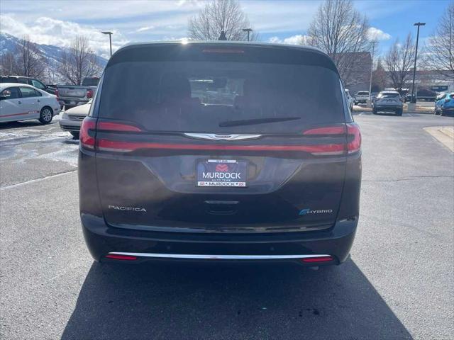 used 2023 Chrysler Pacifica Hybrid car, priced at $28,554
