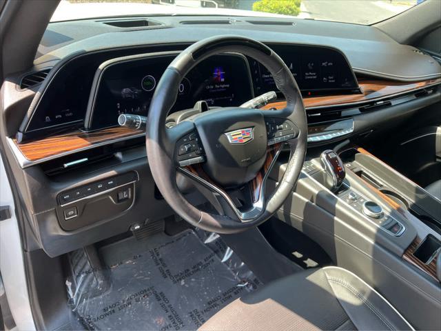 used 2023 Cadillac Escalade ESV car, priced at $70,990