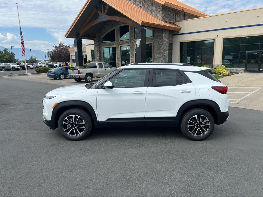 new 2026 Chevrolet TrailBlazer car, priced at $29,875