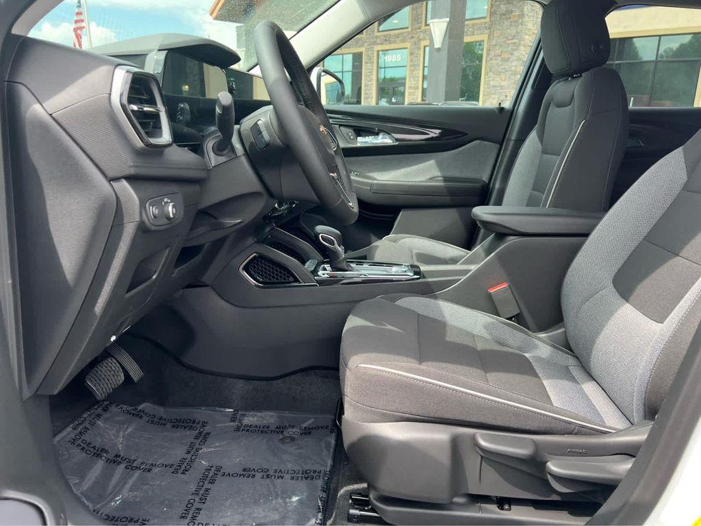 new 2026 Chevrolet TrailBlazer car, priced at $29,875