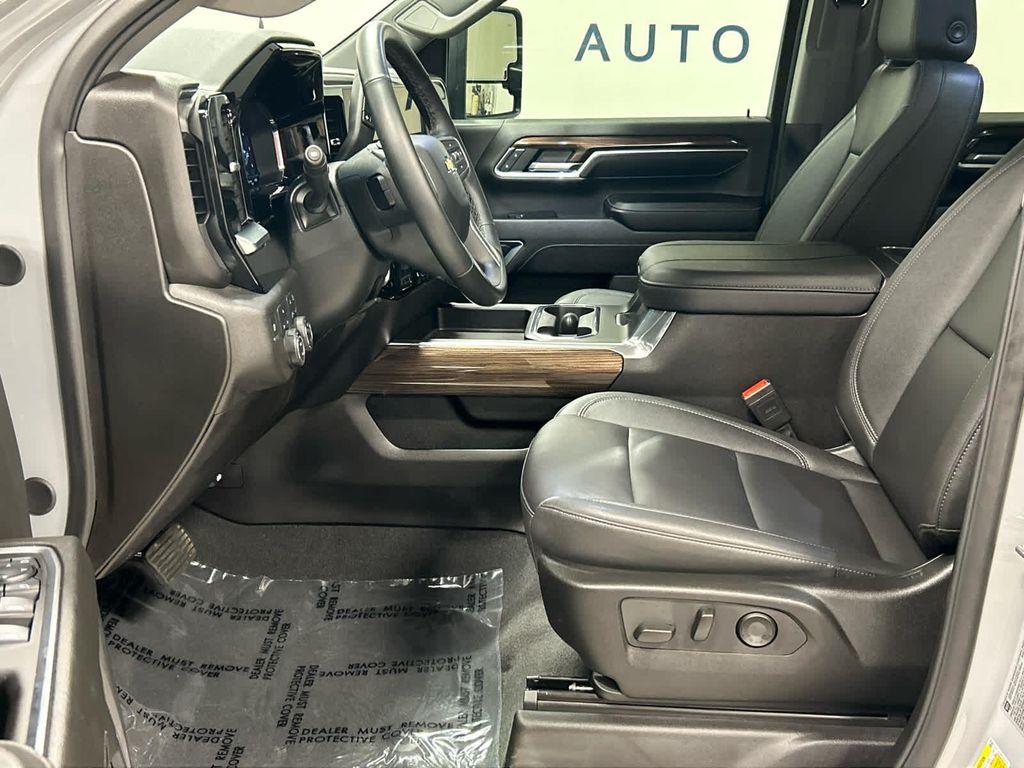 used 2024 Chevrolet Silverado 3500 car, priced at $63,995