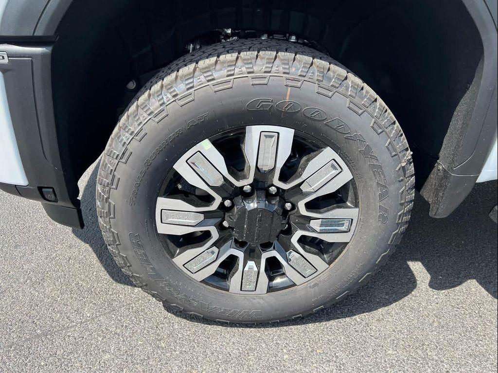 new 2025 GMC Sierra 2500 car, priced at $85,510