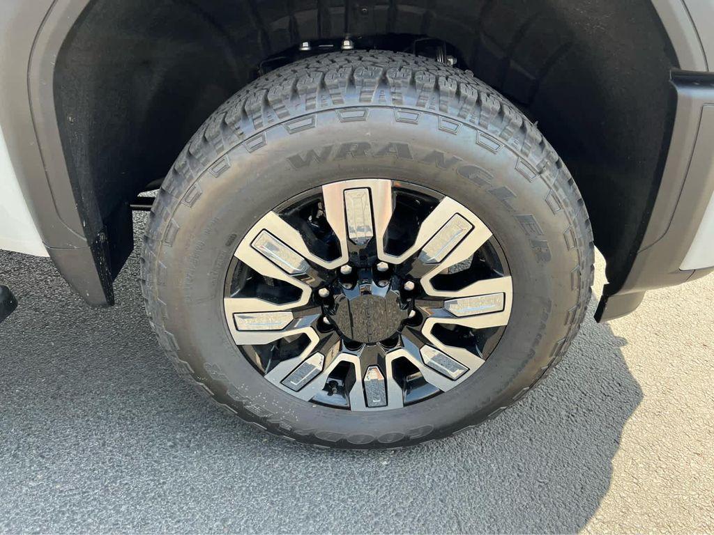 new 2025 GMC Sierra 2500 car, priced at $85,510