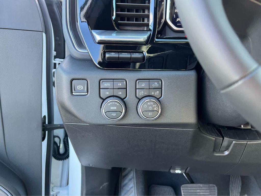 new 2026 Chevrolet Silverado 3500 car, priced at $82,965