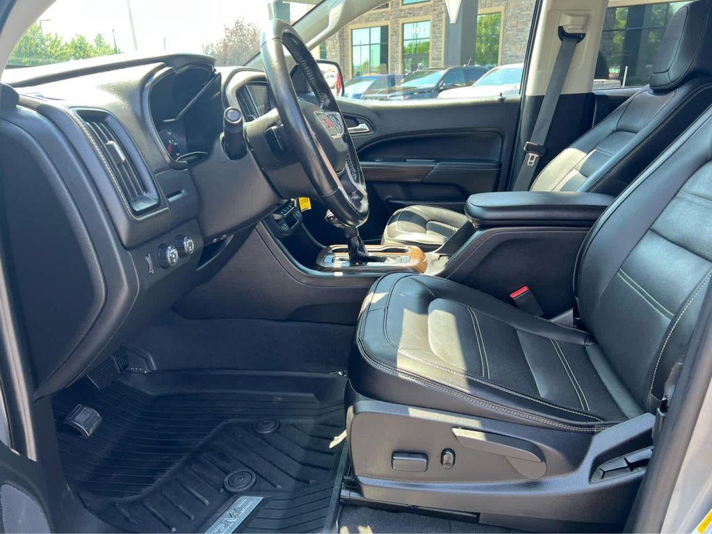 used 2020 GMC Canyon car, priced at $31,556