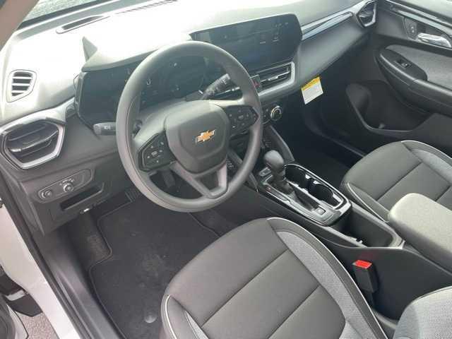new 2025 Chevrolet TrailBlazer car, priced at $24,595
