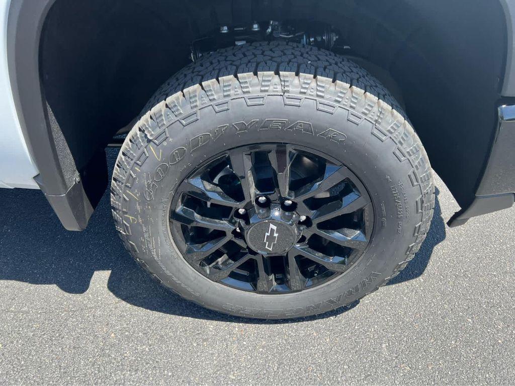 new 2025 Chevrolet Silverado 3500 car, priced at $72,245