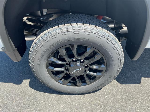 new 2025 Chevrolet Silverado 3500 car, priced at $71,745