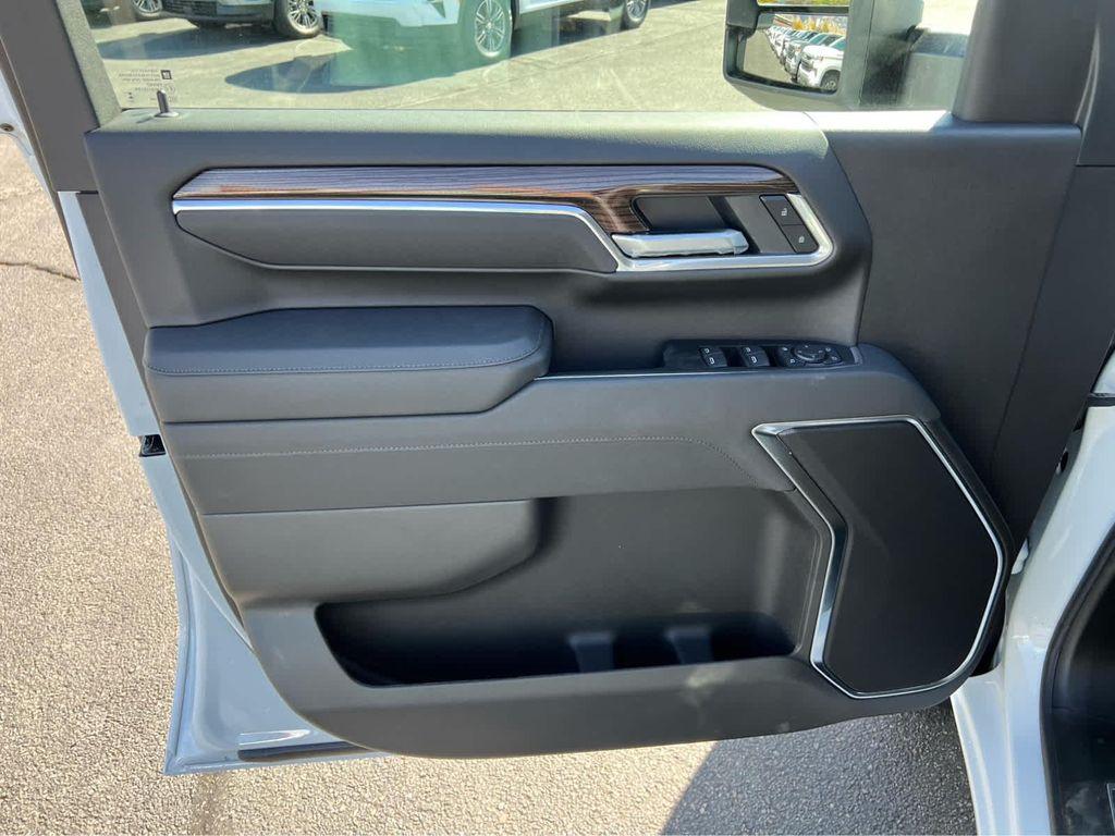 new 2026 Chevrolet Silverado 3500 car, priced at $61,695