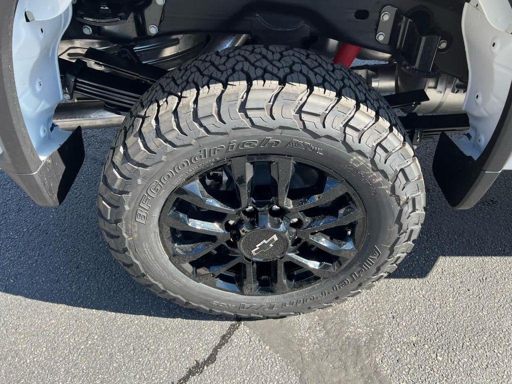 new 2026 Chevrolet Silverado 3500 car, priced at $61,695