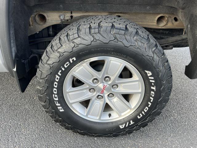 used 2019 GMC Sierra 1500 car, priced at $25,500