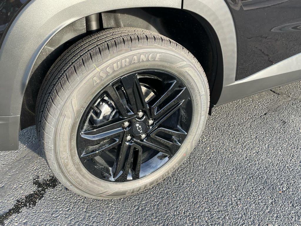 new 2026 Chevrolet Trax car, priced at $27,490