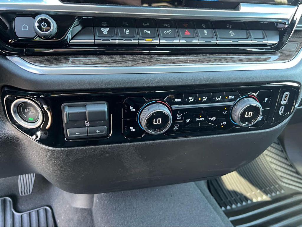 new 2025 Chevrolet Silverado 2500 car, priced at $78,400
