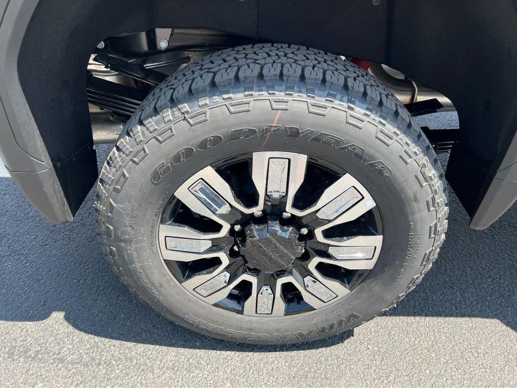 new 2025 GMC Sierra 3500 car, priced at $87,905