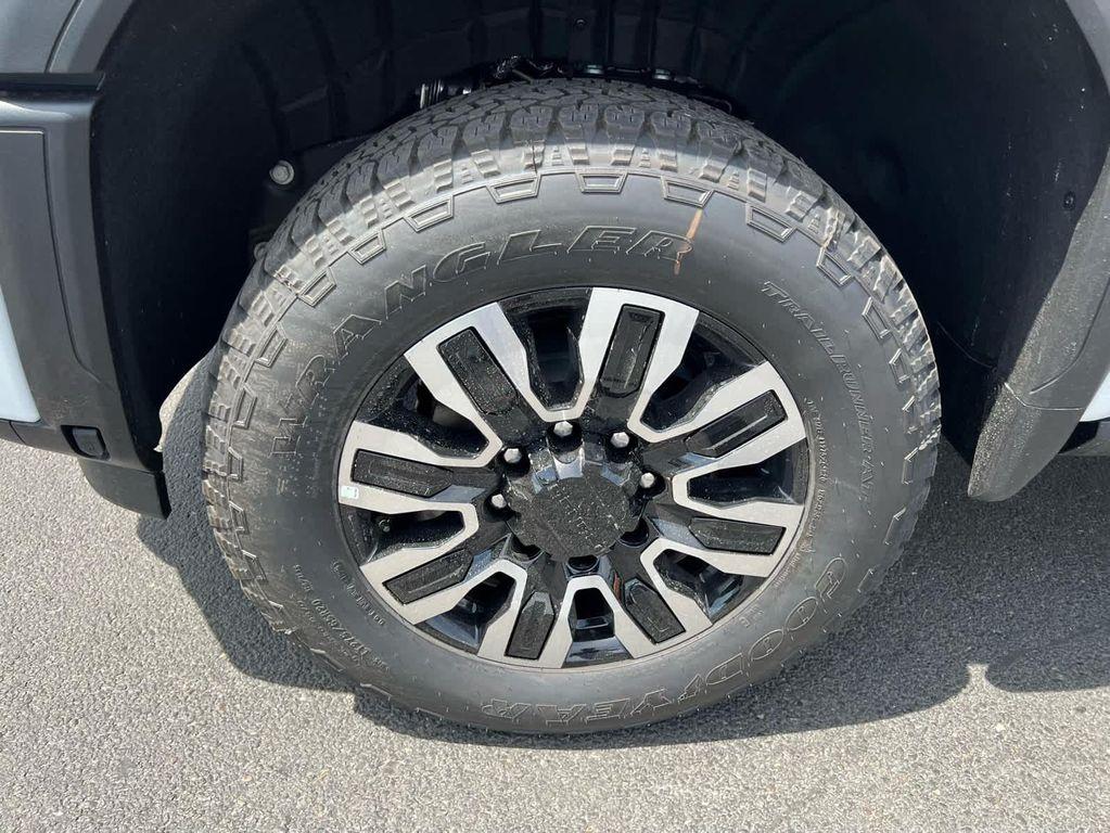 new 2025 GMC Sierra 2500 car, priced at $94,300