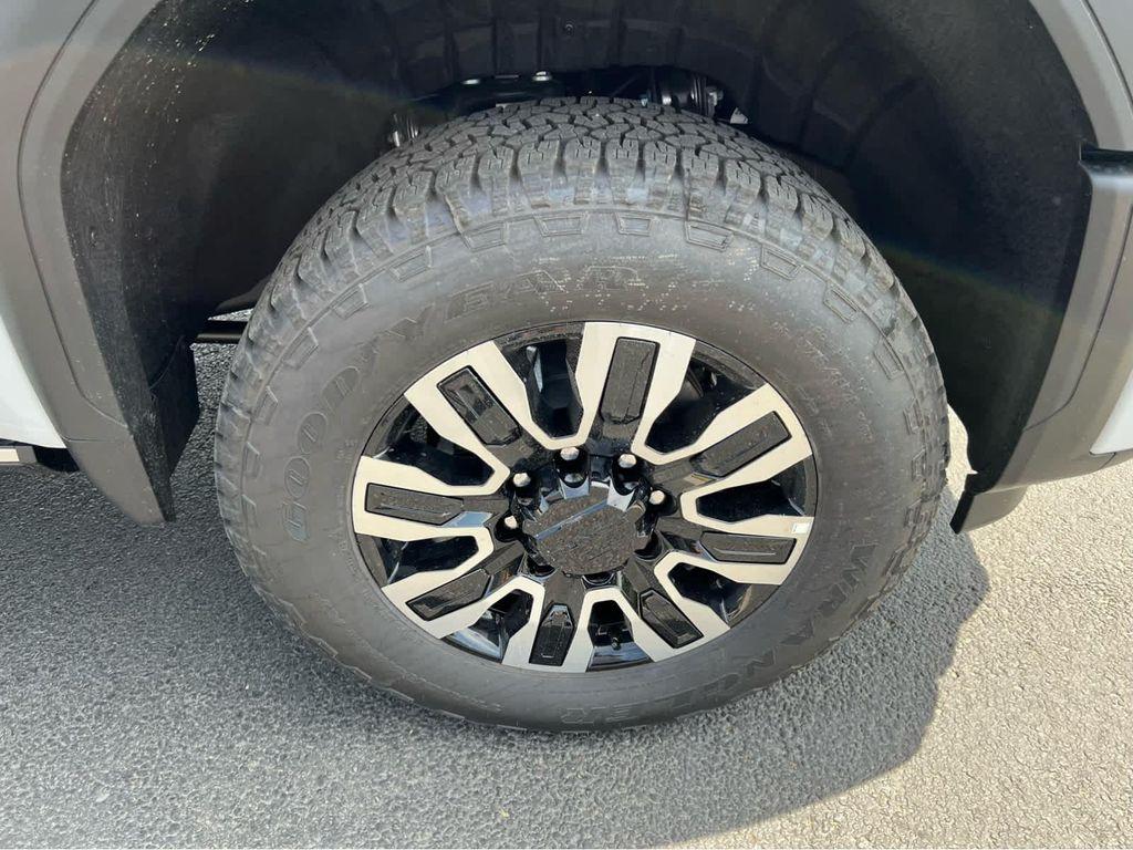 new 2025 GMC Sierra 2500 car, priced at $94,300