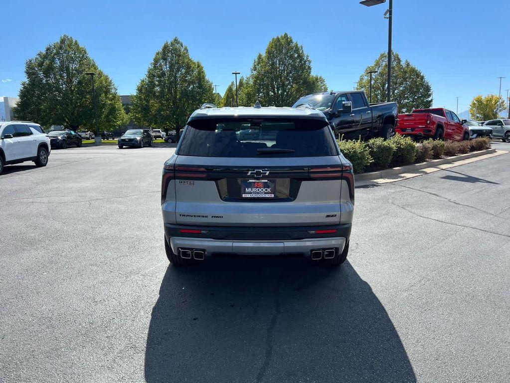 new 2026 Chevrolet Traverse car, priced at $60,350
