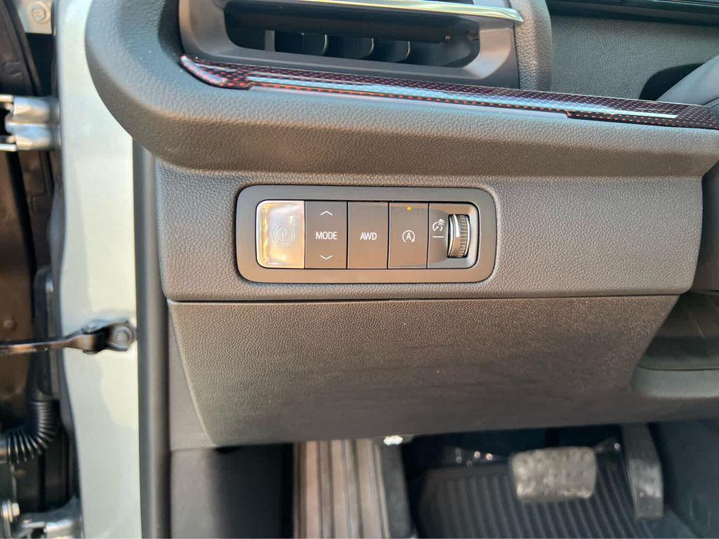 new 2026 Chevrolet Traverse car, priced at $60,350