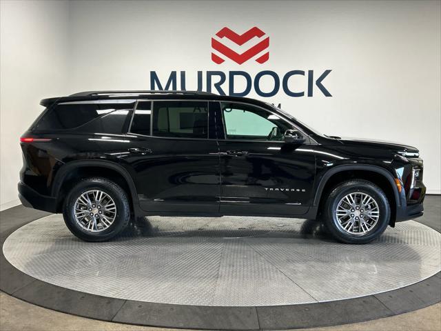 used 2024 Chevrolet Traverse car, priced at $39,995
