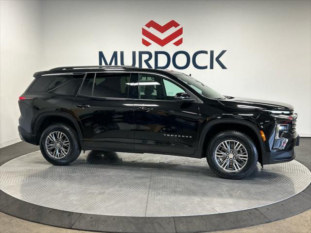 used 2024 Chevrolet Traverse car, priced at $39,995