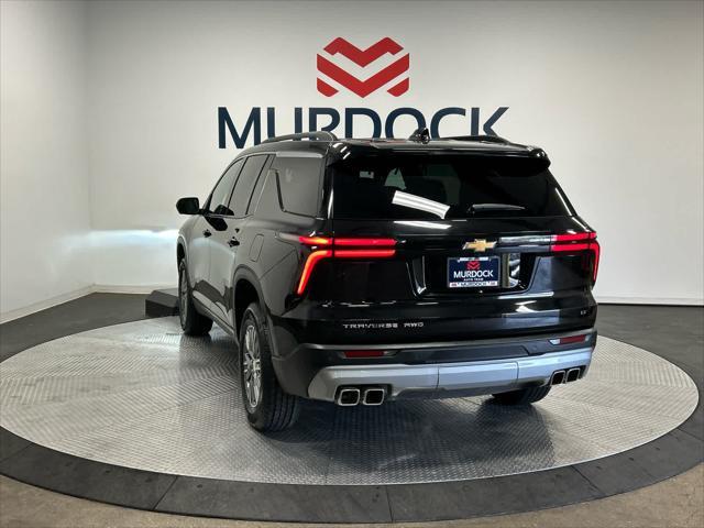 used 2024 Chevrolet Traverse car, priced at $39,995