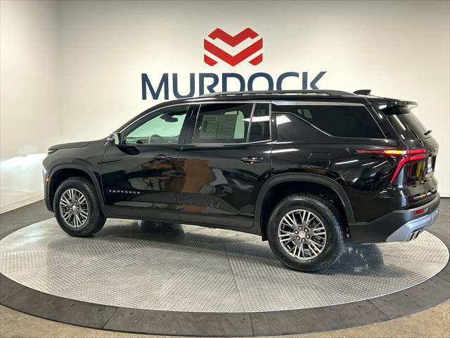 used 2024 Chevrolet Traverse car, priced at $39,995