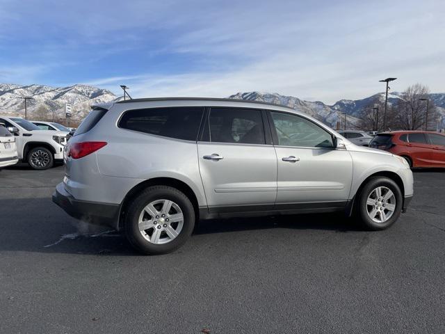 used 2011 Chevrolet Traverse car, priced at $3,897