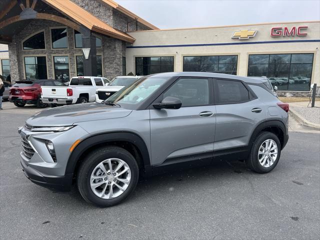 new 2025 Chevrolet TrailBlazer car, priced at $25,680