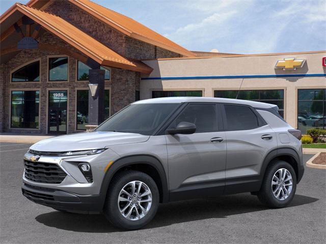 new 2025 Chevrolet TrailBlazer car, priced at $25,680