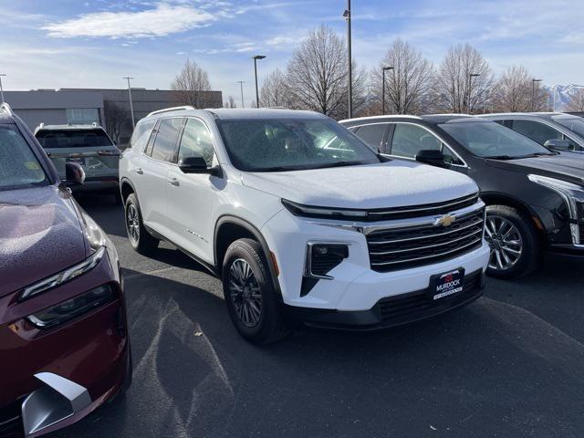 used 2024 Chevrolet Traverse car, priced at $39,995