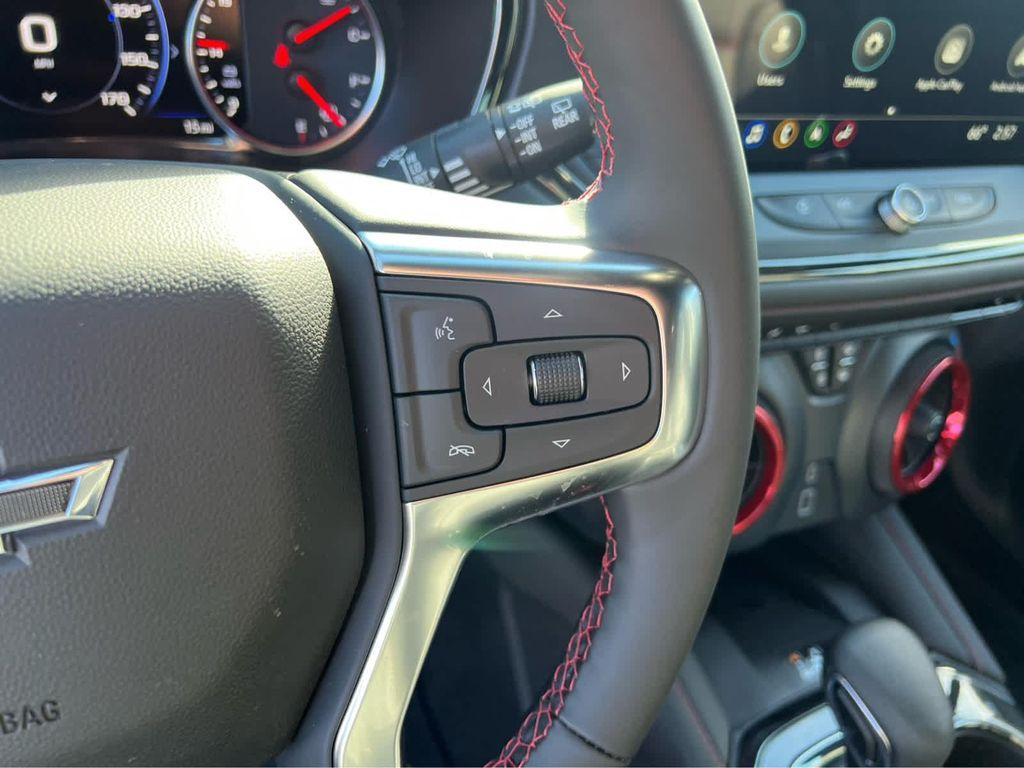 new 2025 Chevrolet Blazer car, priced at $50,865