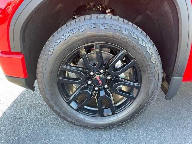 new 2024 GMC Sierra 1500 car, priced at $55,125