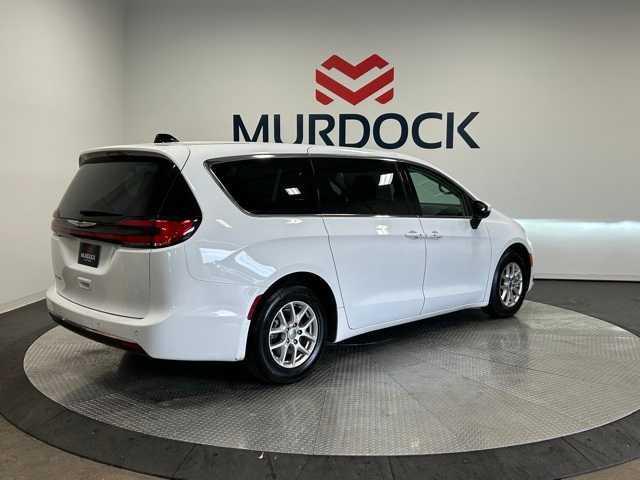 used 2023 Chrysler Pacifica car, priced at $23,743