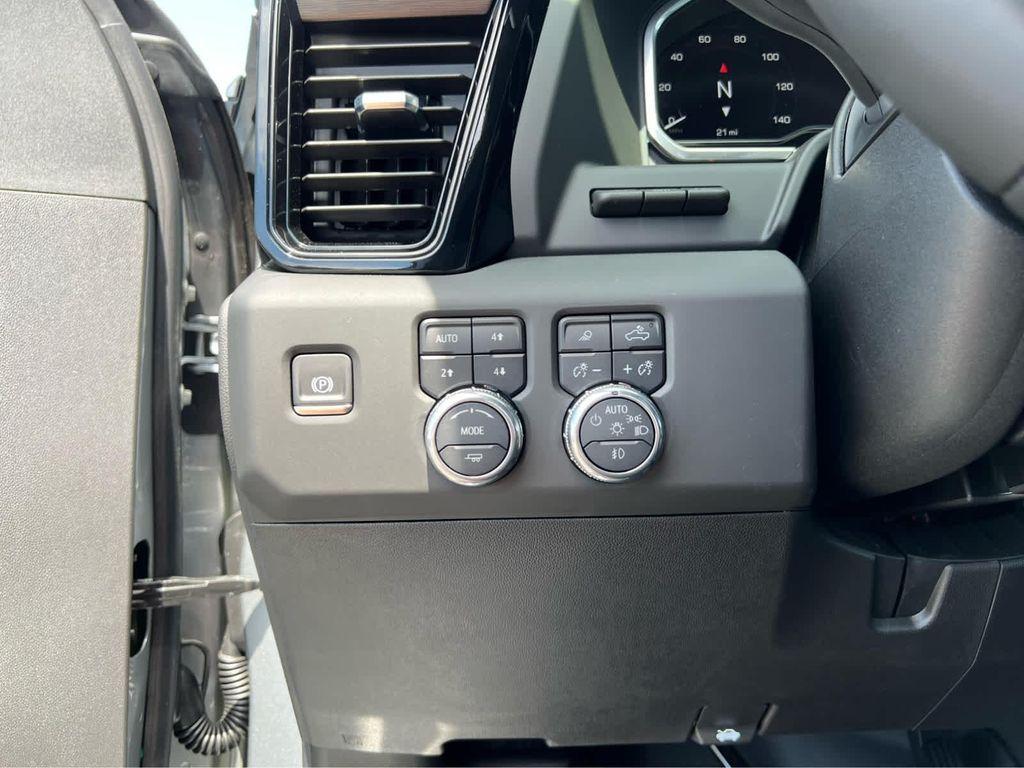 new 2025 GMC Sierra 2500 car, priced at $85,805
