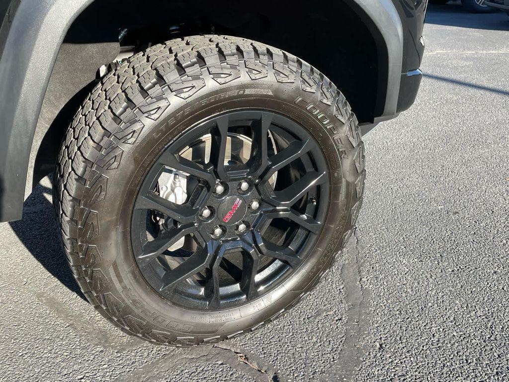 used 2023 GMC Canyon car, priced at $40,995