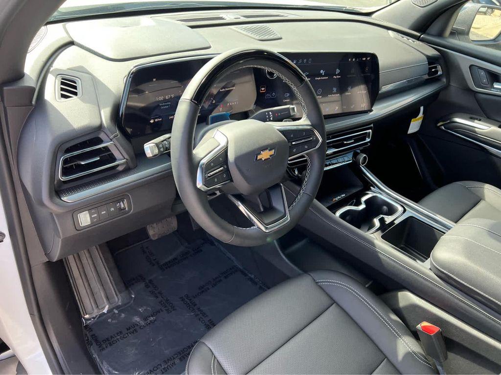 new 2026 Chevrolet Traverse car, priced at $50,855