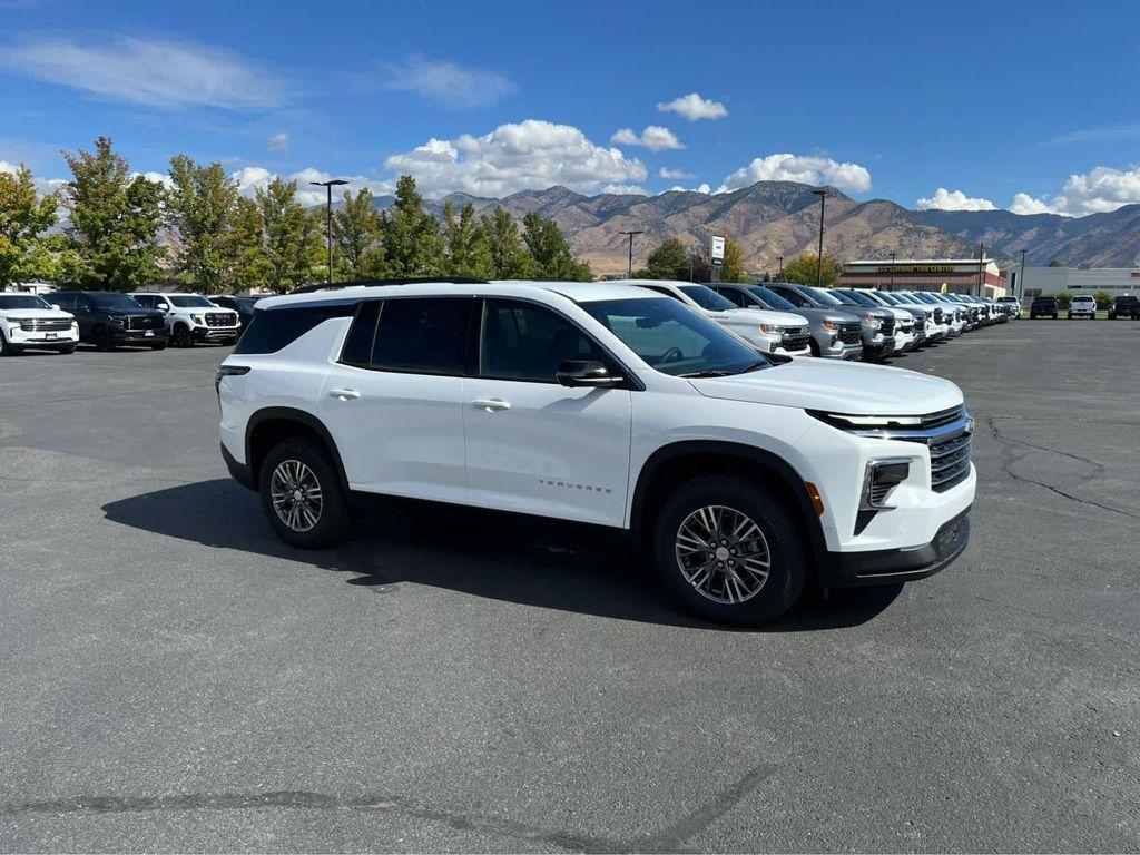 new 2026 Chevrolet Traverse car, priced at $50,855