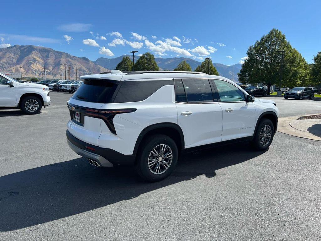 new 2026 Chevrolet Traverse car, priced at $50,855