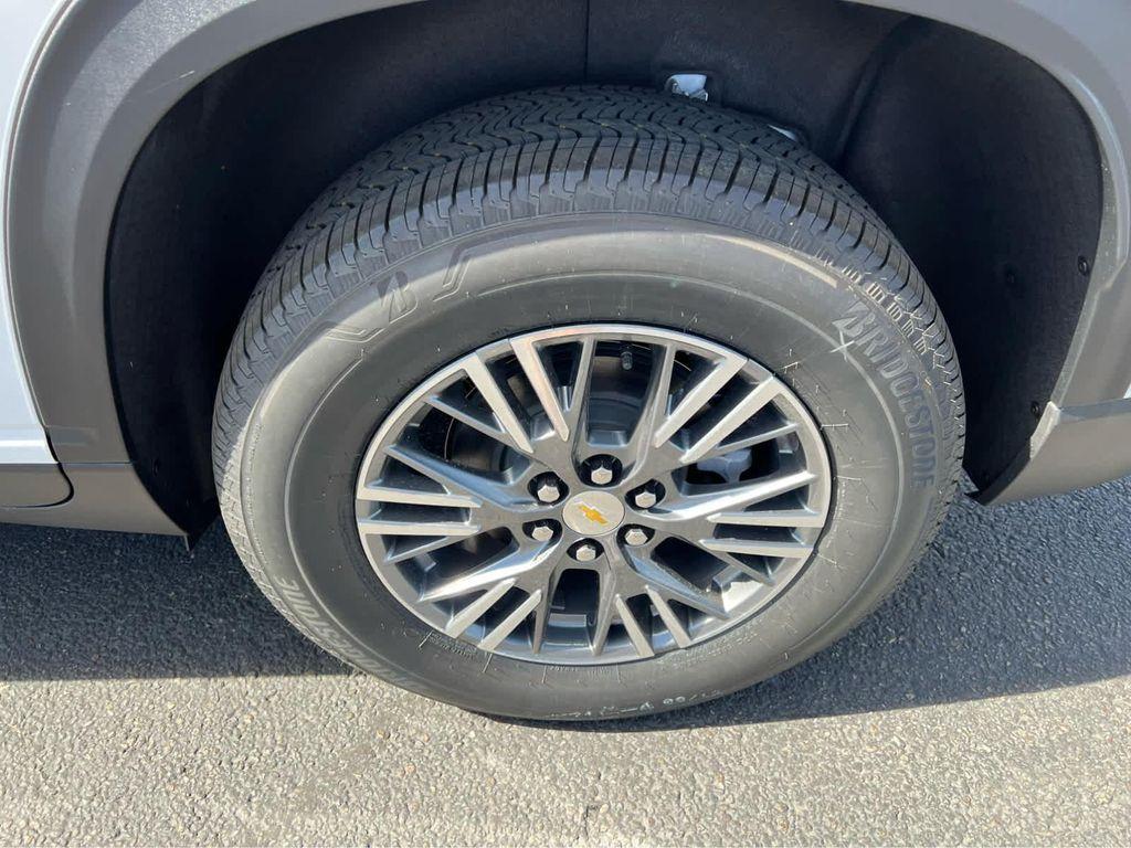 new 2026 Chevrolet Traverse car, priced at $50,855