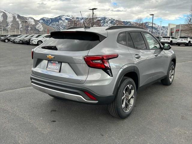new 2025 Chevrolet Trax car, priced at $25,385