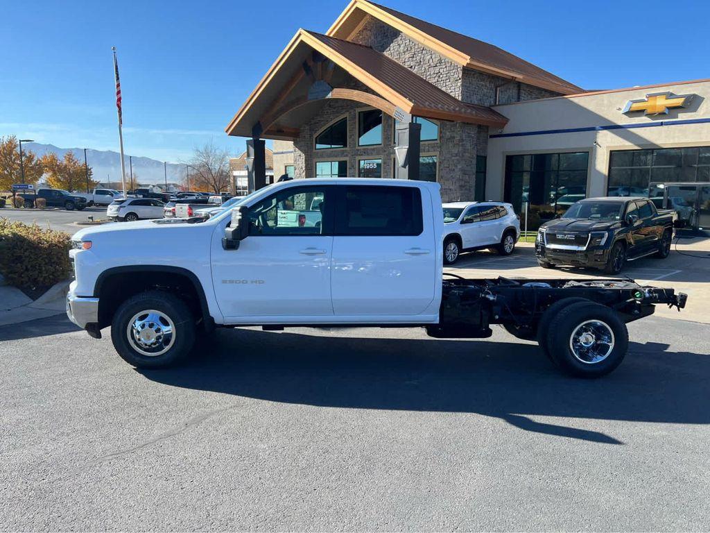 new 2026 Chevrolet Silverado 3500 car, priced at $65,543